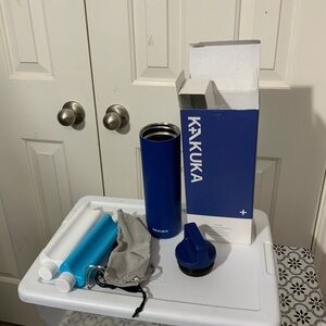NIB Kakuka Blue Insulated Water Bottle